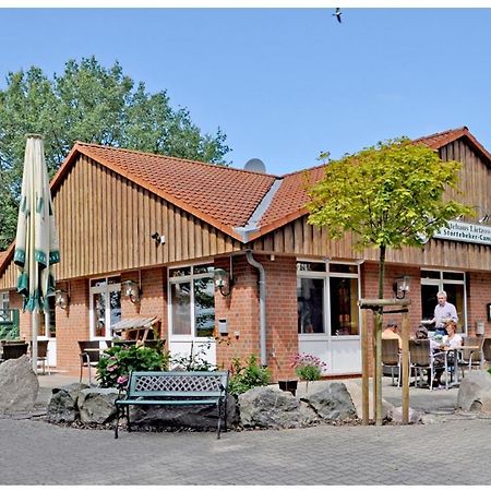 Gaestehaus Lietzow & Stoertebeker Camp Luaran gambar
