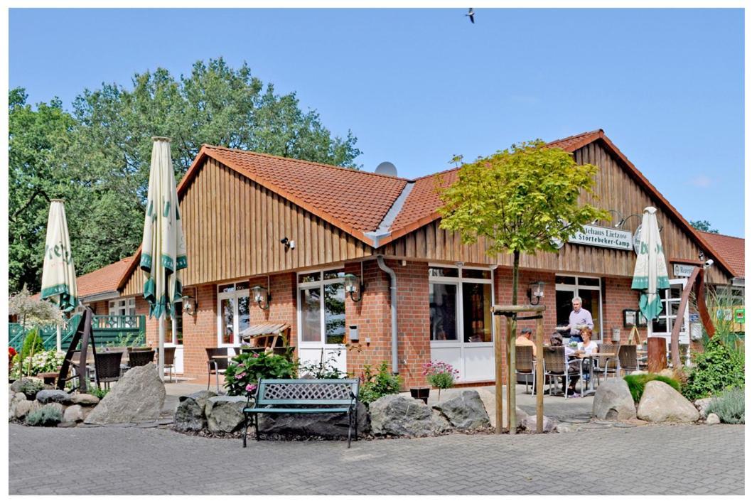 Gaestehaus Lietzow & Stoertebeker Camp Luaran gambar